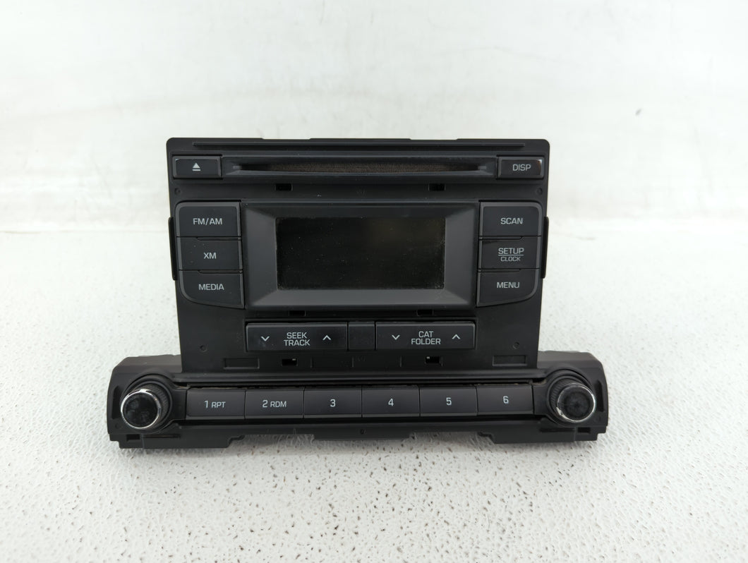 2017-2018 Hyundai Elantra Radio AM FM Cd Player Receiver Replacement P/N:96170-F2100UAT 96170F2270UAT Fits 2017 2018 OEM Used Auto Parts