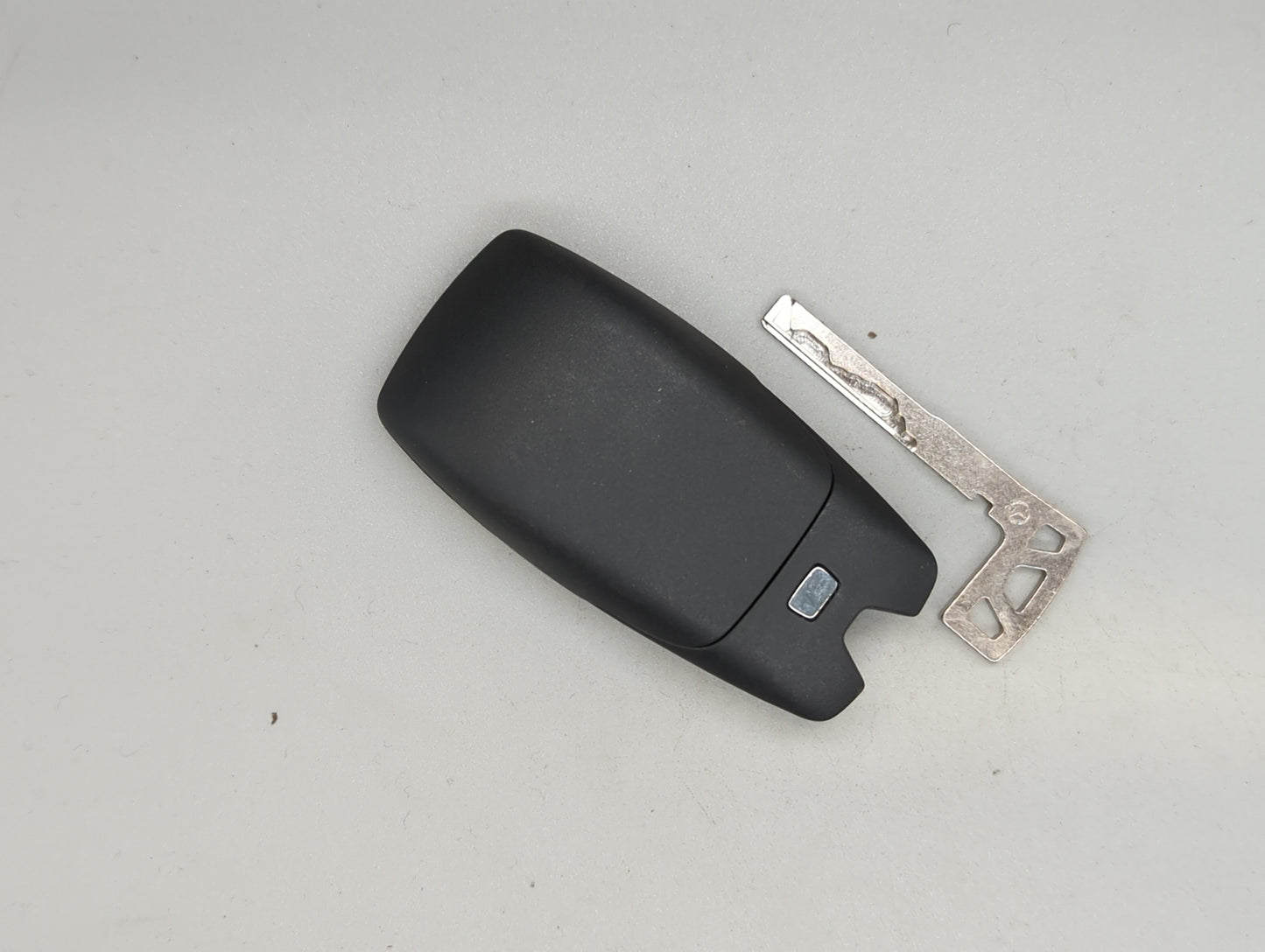 Mercedes-Benz Keyless Entry Remote Fob GDM3 A9079052808 Q01 | A9079052808Q01 - Oemusedautoparts1.com