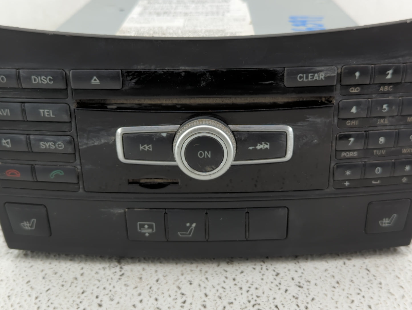2012 Mercedes-Benz E350 Radio AM FM Cd Player Receiver Replacement P/N:2129006513 212 900 65 13 Fits OEM Used Auto Parts - Oemusedautoparts1.com