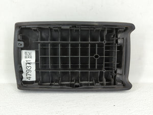 2010-2013 Mazda 3 Center Console Armrest Cover Lid P/N:BBM4-64462 Fits 2010 2011 2012 2013 OEM Used Auto Parts