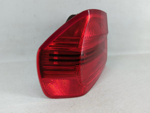 2007-2008 Bmw 335i Tail Light Assembly Driver Left OEM P/N:7161955 7 161 955 Fits 2006 2007 2008 OEM Used Auto Parts