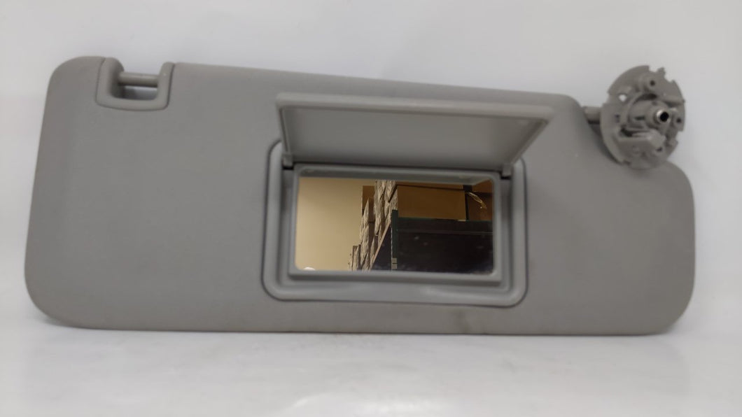 2008 Chevrolet Malibu Sun Visor Shade Replacement Passenger Right Mirror Fits OEM Used Auto Parts - Oemusedautoparts1.com