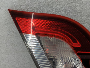 2010-2012 Ford Taurus Tail Light Assembly Driver Left OEM P/N:AG13-15501-A AG13-13B505-A Fits 2010 2011 2012 OEM Used Auto Parts