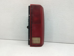 1997 Gmc Astro Tail Light Assembly Passenger Right OEM P/N:16502448 Fits OEM Used Auto Parts