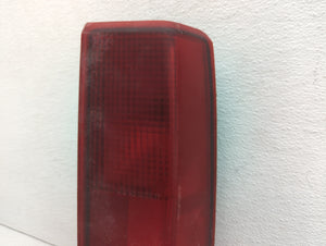 1997 Gmc Astro Tail Light Assembly Passenger Right OEM P/N:16502448 Fits OEM Used Auto Parts