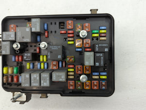 2013-2015 Chevrolet Equinox Fusebox Fuse Box Panel Relay Module P/N:22922727 22929762 Fits 2013 2014 2015 OEM Used Auto Parts