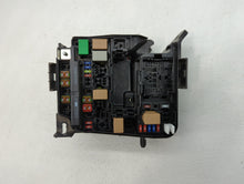 2017-2018 Kia Forte Fusebox Fuse Box Panel Relay Module P/N:91218-B0170 91221-B0060 Fits 2017 2018 OEM Used Auto Parts