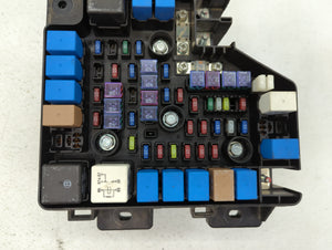 2010-2012 Hyundai Santa Fe Fusebox Fuse Box Panel Relay Module P/N:91406-0W110 91115-2B050 Fits 2010 2011 2012 OEM Used Auto Parts