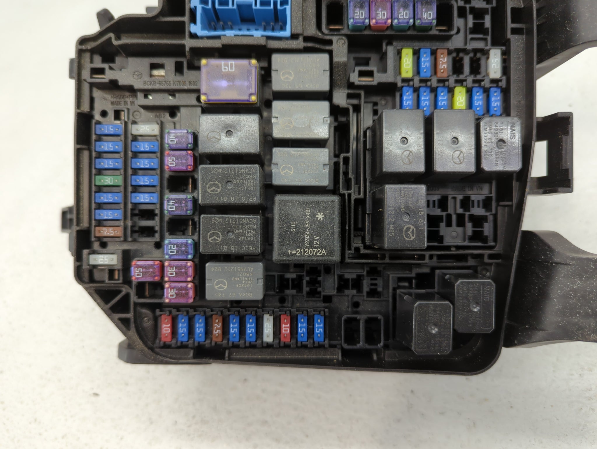 2021 Mazda Cx-30 Fusebox Fuse Box Panel Relay Module P/N:BCKA 