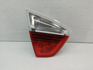 2006 Bmw 330i Tail Light Assembly Driver Left OEM P/N:6 937 459 7 161 955 Fits 2007 2008 OEM Used Auto Parts