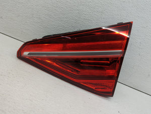 2016-2019 Volkswagen Passat Tail Light Assembly Passenger Right OEM P/N:561 945 308 B Fits 2016 2017 2018 2019 OEM Used Auto Parts