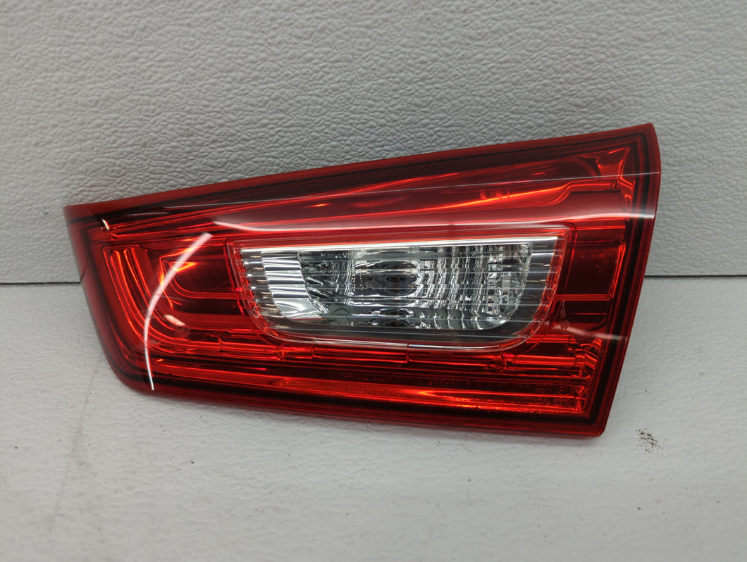 2011-2017 Mitsubishi Rvr Tail Light Assembly Passenger Right OEM Fits 2011 2012 2013 2014 2015 2016 2017 OEM Used Auto Parts