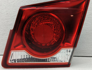 2011-2016 Chevrolet Cruze Tail Light Assembly Passenger Right OEM Fits 2011 2012 2013 2014 2015 2016 OEM Used Auto Parts