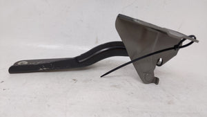 2008 Nissan Rogue Passenger Right Hood Hinge - Oemusedautoparts1.com