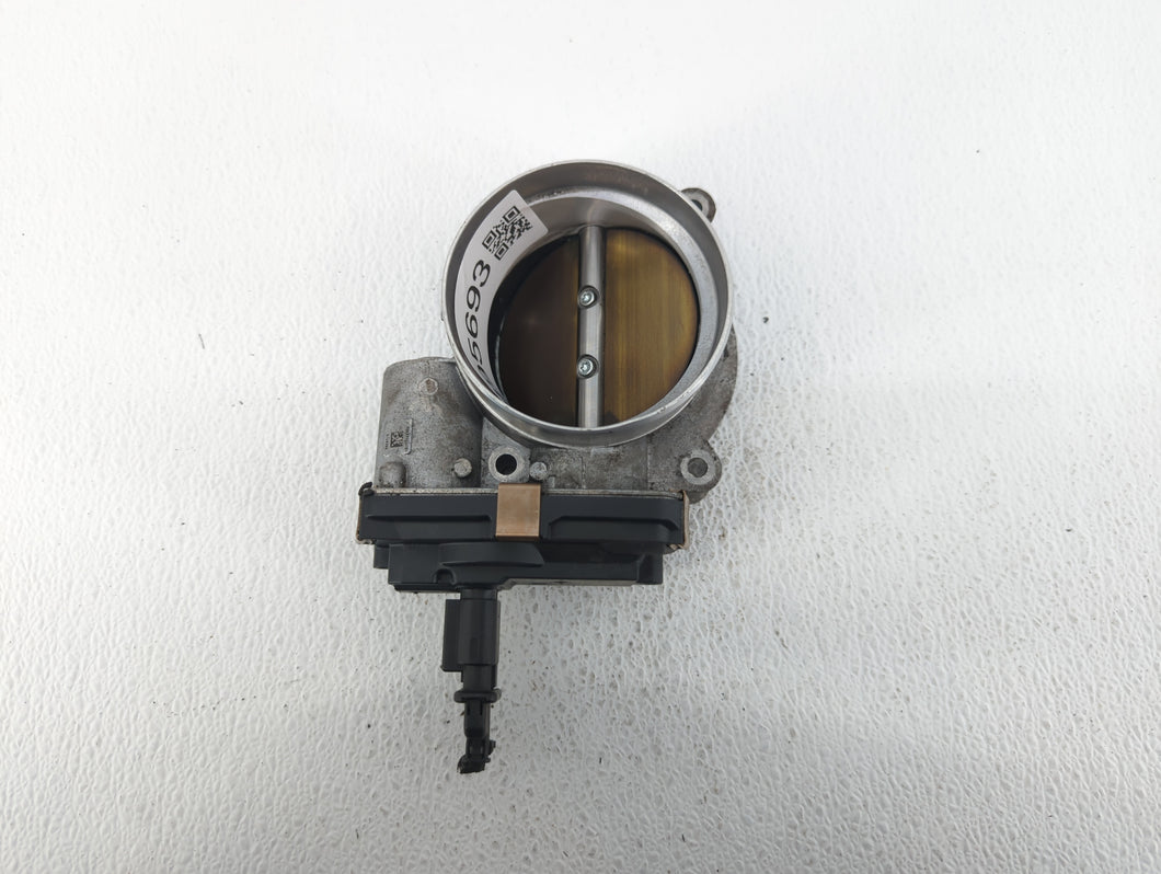 2020 Chevrolet Silverado 2500 Throttle Body P/N:12678312 12678223 Fits 2014 2015 2016 2017 2018 2019 2021 2022 OEM Used Auto Parts