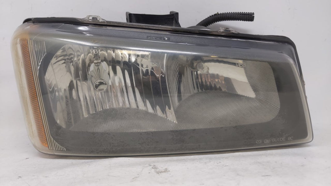 2005 Chevrolet Silverado Passenger Right Oem Head Light Headlight Lamp - Oemusedautoparts1.com