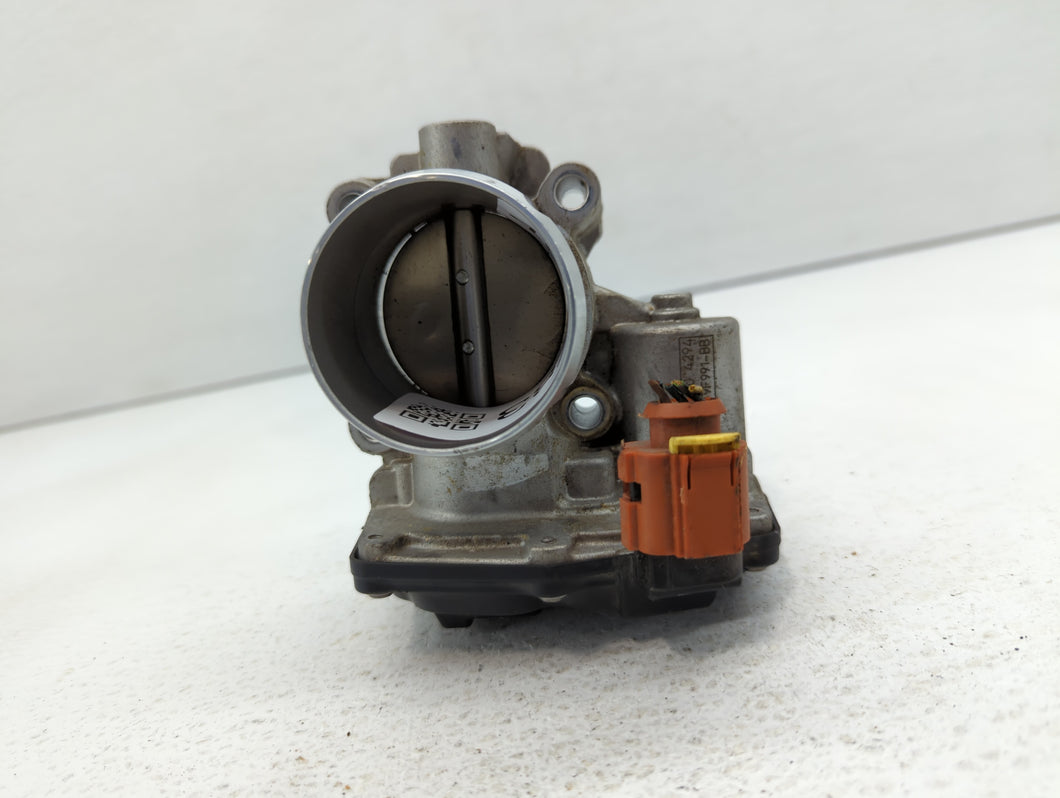 2017-2019 Ford Escape Throttle Body P/N:DS7G-9F991-BB Fits 2014 2015 2016 2017 2018 2019 2020 OEM Used Auto Parts