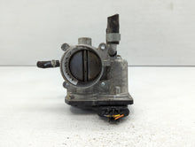 2012-2017 Hyundai Veloster Throttle Body P/N:35100-2B300 Fits 2012 2013 2014 2015 2016 2017 2018 2019 OEM Used Auto Parts