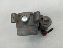 2015-2017 Chrysler 200 Throttle Body P/N:04891970AB Fits 2014 2015 2016 2017 2018 2019 2020 2021 2022 OEM Used Auto Parts