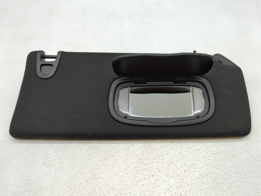 2019-2022 Jeep Cherokee Sun Visor Shade Replacement Passenger Right Mirror Fits 2019 2020 2021 2022 OEM Used Auto Parts