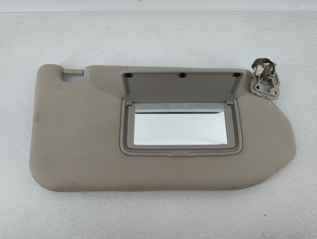 2019-2020 Nissan Pathfinder Sun Visor Shade Replacement Passenger Right Mirror Fits 2019 2020 OEM Used Auto Parts