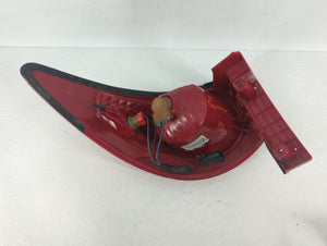 2011 Chevrolet Traverse Tail Light Assembly Passenger Right OEM P/N:94T469489 ZFY-00928-GM Fits OEM Used Auto Parts