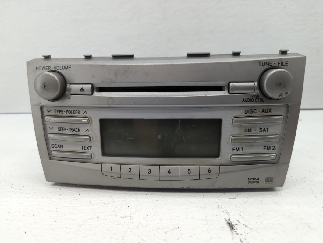 2010-2011 Toyota Camry Radio AM FM Cd Player Receiver Replacement P/N:86120-06480 Fits 2010 2011 OEM Used Auto Parts