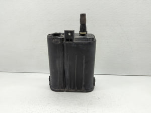 2007 Jeep Liberty Fuel Vapor Charcoal Canister