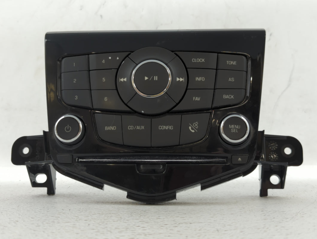 2011-2012 Chevrolet Equinox Radio Control Panel