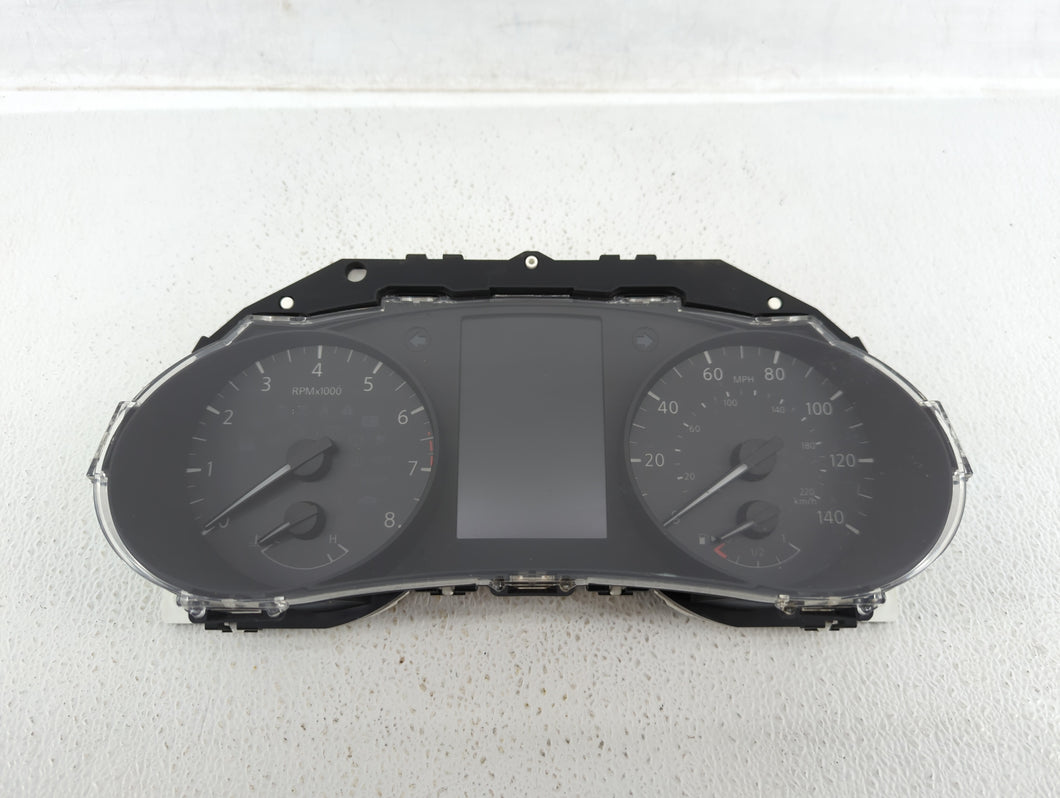 2019-2020 Nissan Rogue Instrument Cluster Speedometer Gauges P/N:7FM0A Fits 2019 2020 OEM Used Auto Parts