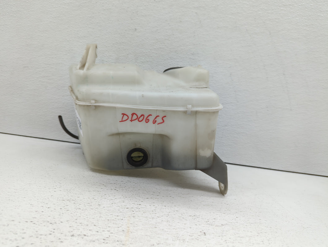 1999-2003 Lexus Rx300 Windshield Washer Fluid Reservoir Bottle Oem