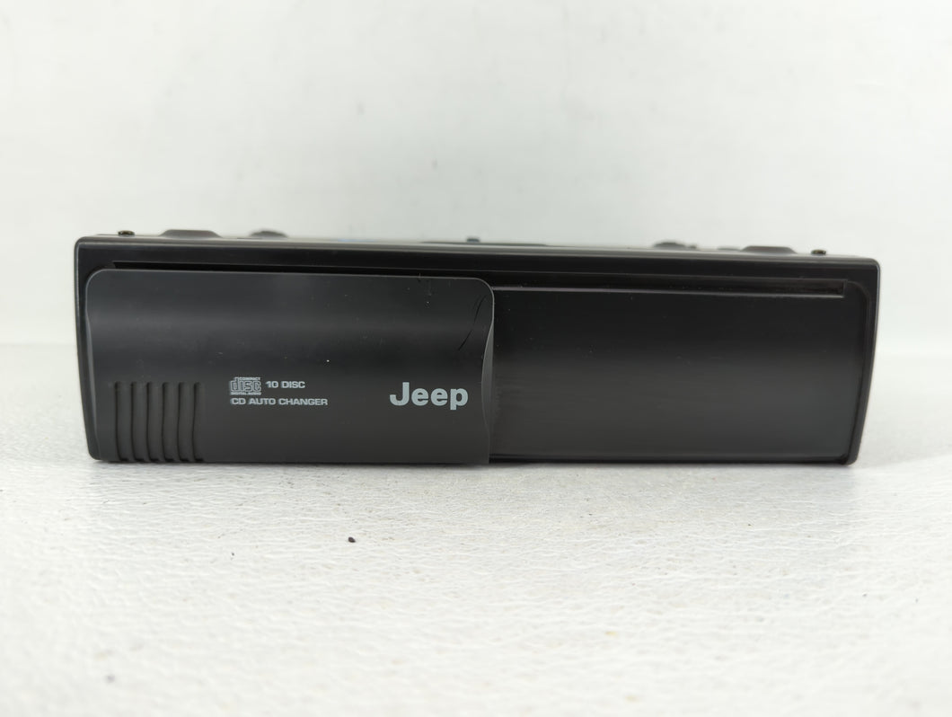 2004 Jeep Grand Cherokee Radio AM FM Cd Player Receiver Replacement P/N:P56042129AH P56042129AI Fits OEM Used Auto Parts
