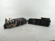 2008 Ford Escape Fusebox Fuse Box Panel Relay Module P/N:8L8T-14A003-AE 8L8T-14A003-BB Fits OEM Used Auto Parts