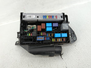 2016-2017 Lexus Is200t Fusebox Fuse Box Panel Relay Module P/N:82644-53010-B Fits 2016 2017 2018 2019 OEM Used Auto Parts