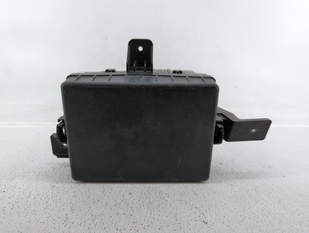 2009-2012 Hyundai Genesis Fusebox Fuse Box Panel Relay Module P/N:91205-2M445 Fits 2009 2010 2011 2012 OEM Used Auto Parts