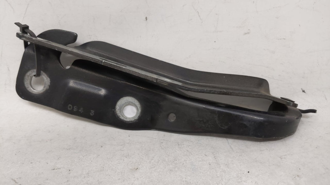 2004 Jaguar S Type Driver Left Hood Hinge - Oemusedautoparts1.com