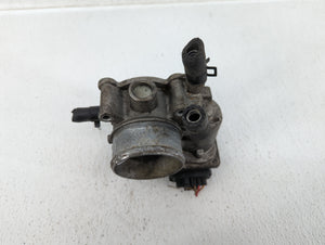 2013-2014 Hyundai Veloster Throttle Body P/N:35100-2B320 Fits 2013 2014 2015 2016 OEM Used Auto Parts