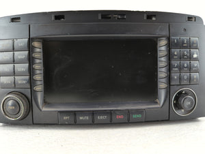 2006-2007 Mercedes-Benz R350 Radio AM FM Cd Player Receiver Replacement P/N:A2518200779 Fits 2006 2007 OEM Used Auto Parts