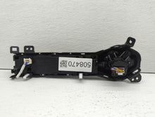 2019-2020 Hyundai Veloster Radio AM FM Cd Player Receiver Replacement P/N:2635295 Fits 2019 2020 OEM Used Auto Parts