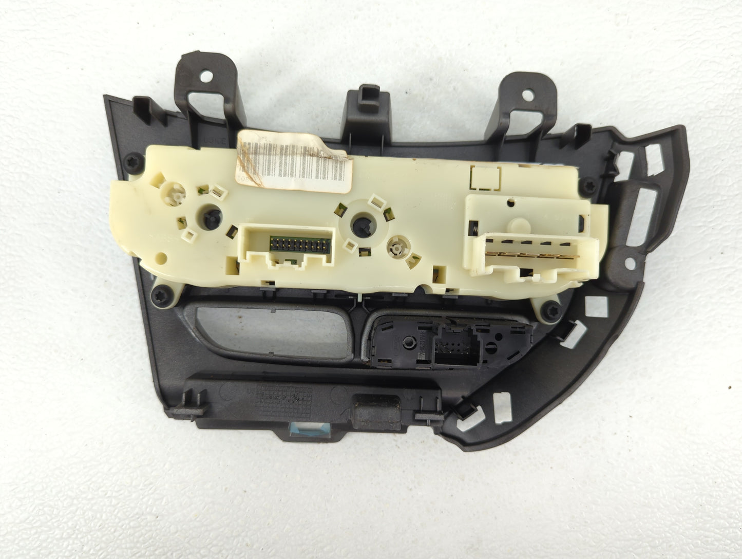 2013-2014 Ford Focus Climate Control Module Temperature AC/Heater Replacement P/N:CM5T-19980-AE Fits 2013 2014 OEM Used Auto Parts - Oemusedautoparts1.com