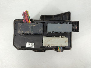 2008 Buick Lucerne Fusebox Fuse Box Panel Relay Module P/N:25821691 13697145 Fits OEM Used Auto Parts