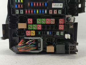 2015-2018 Kia Sedona Fusebox Fuse Box Panel Relay Module P/N:91222 A9781 Fits 2015 2016 2017 2018 OEM Used Auto Parts