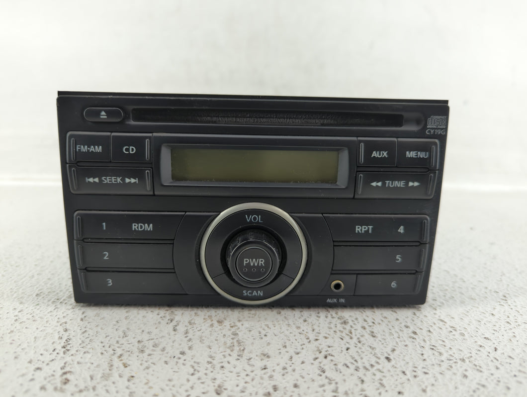 2014-2019 Nissan Versa Radio AM FM Cd Player Receiver Replacement P/N:28185 3VY0A Fits 2014 2015 2016 2017 2018 2019 OEM Used Auto Parts