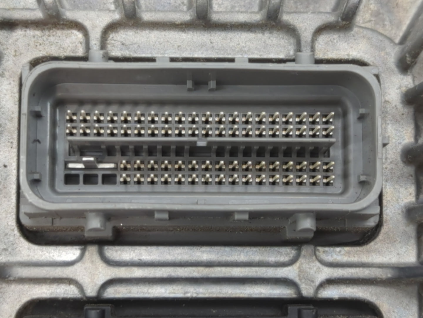 2017 Chevrolet Traverse PCM Engine Computer ECU ECM PCU OEM P/N:12670801 Fits 2018 2019 2020 OEM Used Auto Parts - Oemusedautoparts1.com