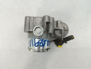 2013-2016 Ford Escape Throttle Body P/N:7S7G-9F991-CA Fits 2013 2014 2015 2016 2017 2018 2019 OEM Used Auto Parts