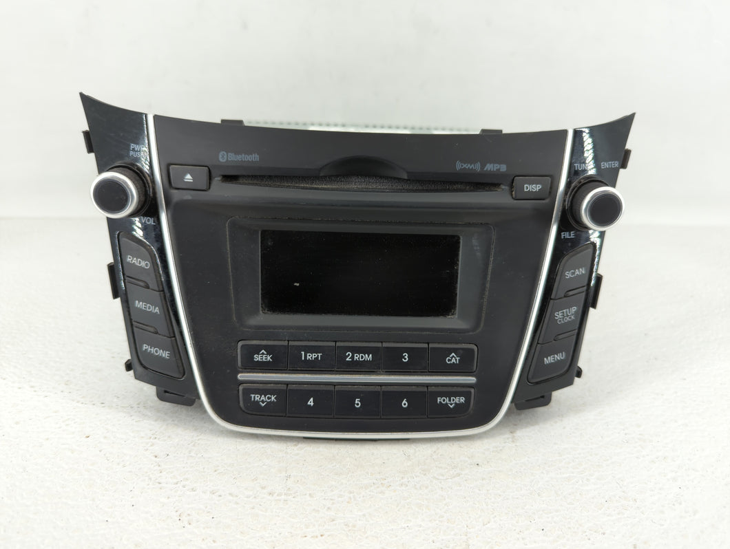 2016-2017 Hyundai Elantra Radio AM FM Cd Player Receiver Replacement P/N:96170-A5260GU Fits 2016 2017 OEM Used Auto Parts