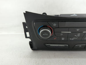 2018-2019 Ford Escape Climate Control Module Temperature AC/Heater Replacement P/N:GJ5T-18C612-CK GJ5T-18C612-CH Fits 2018 2019 OEM Used Auto Parts