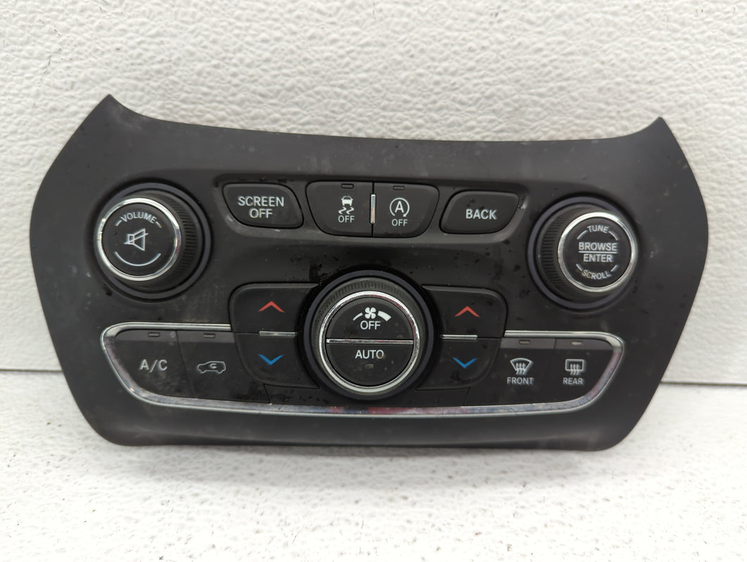 2015-2018 Jeep Cherokee Climate Control Module Temperature AC/Heater Replacement P/N:68249522AA Fits 2015 2016 2017 2018 OEM Used Auto Parts