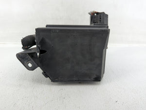 2008-2010 Toyota Sienna Fusebox Fuse Box Panel Relay Module P/N:82672-08053 Fits 2008 2009 2010 OEM Used Auto Parts