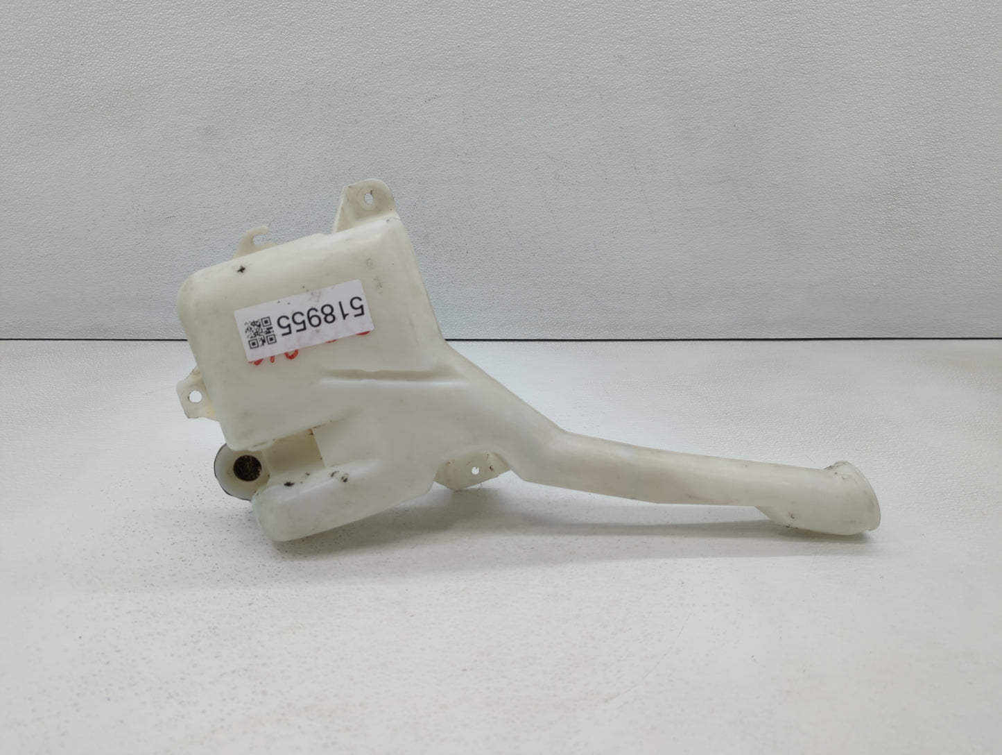 1999-2004 Ford Mustang Windshield Washer Fluid Reservoir Bottle Oem - Oemusedautoparts1.com